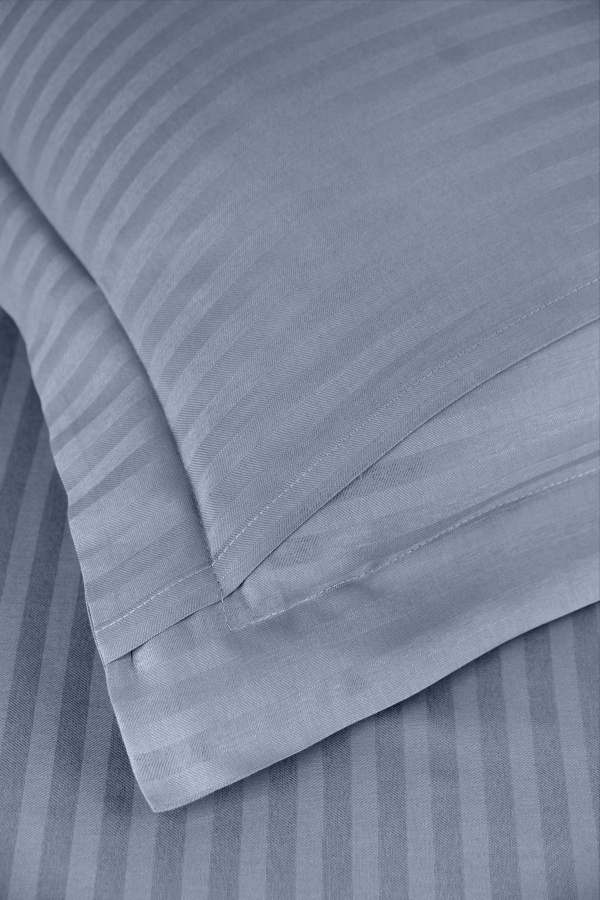 Постельное белье "Карвен" Stripe Satin 1.5 спальн. N 162-SS 014 indigo/индиго