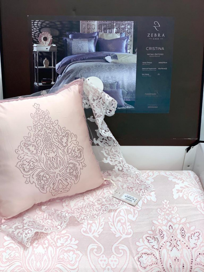 Покрывало  ZEBRA  "Cristina" с декоративными наволочкими и подушками   евро Y 768